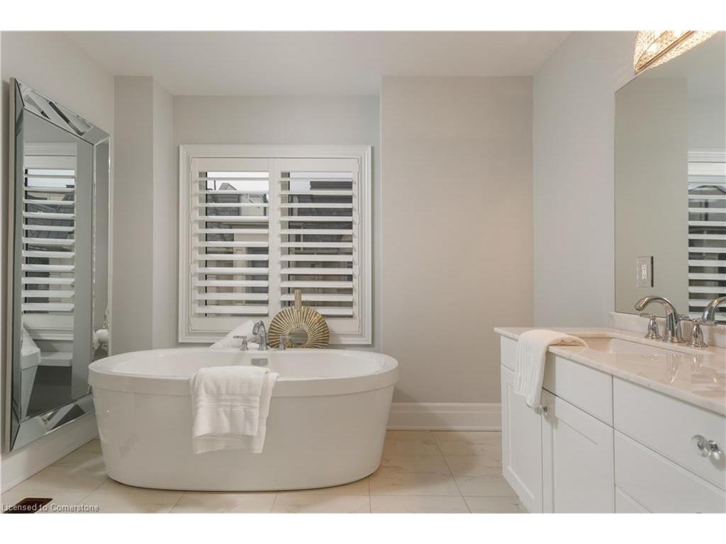 









251


Hanover

Street,
Oakville,




ON
L6K 0H3

