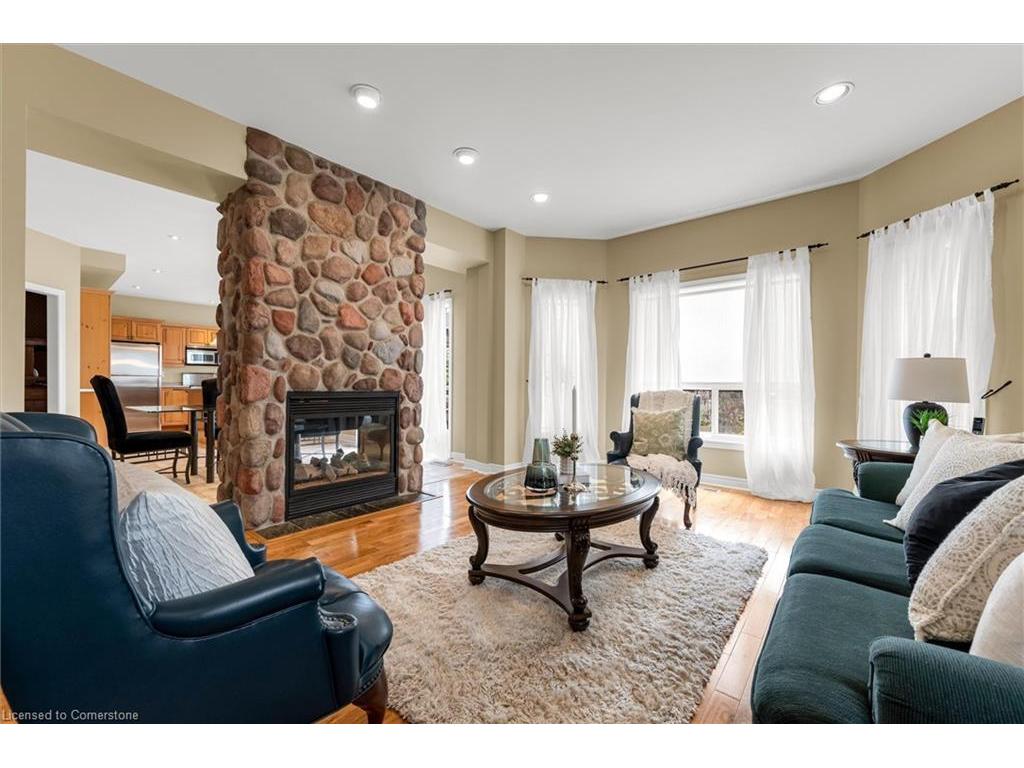 









29


Gaines

Avenue,
Dundas,




ON
L9H 7M4

