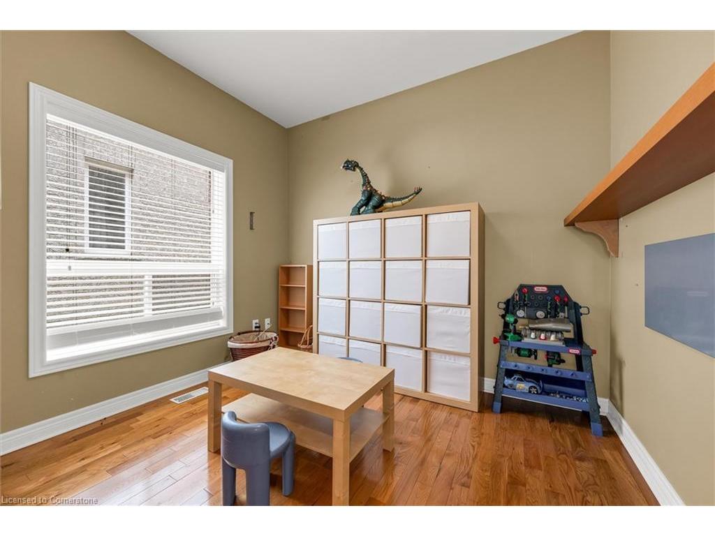 









29


Gaines

Avenue,
Dundas,




ON
L9H 7M4

