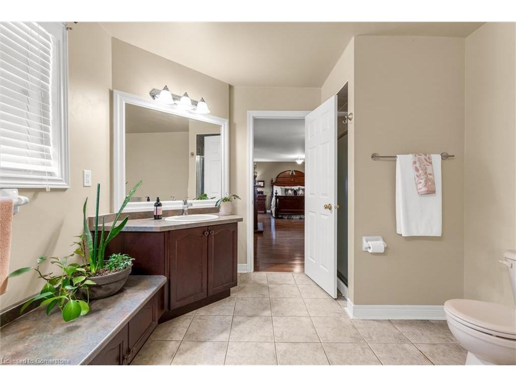 









29


Gaines

Avenue,
Dundas,




ON
L9H 7M4

