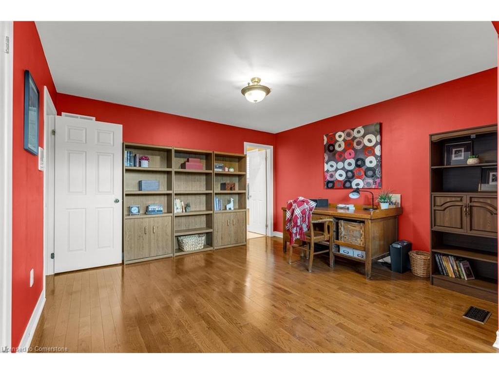 









29


Gaines

Avenue,
Dundas,




ON
L9H 7M4

