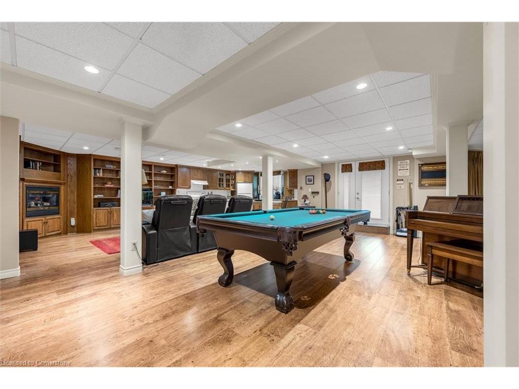 









29


Gaines

Avenue,
Dundas,




ON
L9H 7M4

