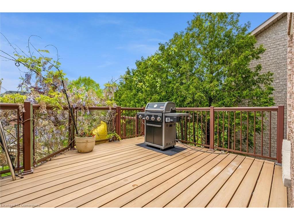 









29


Gaines

Avenue,
Dundas,




ON
L9H 7M4

