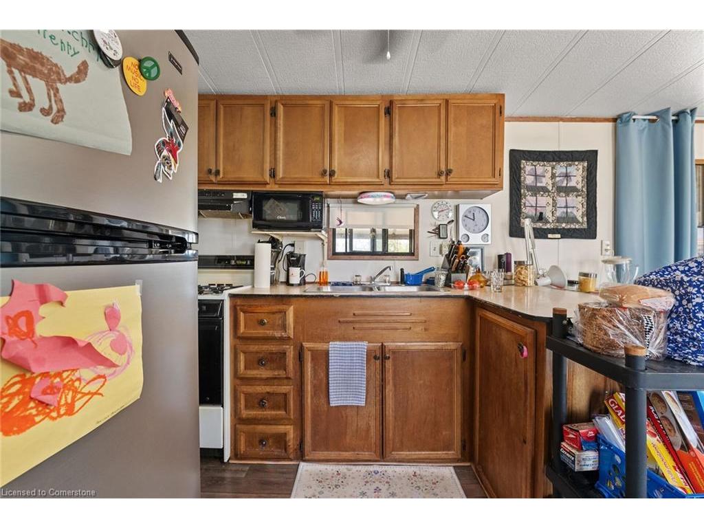 









199


Dickhout

Road,
Lowbanks,







ON
N0A 1K0

