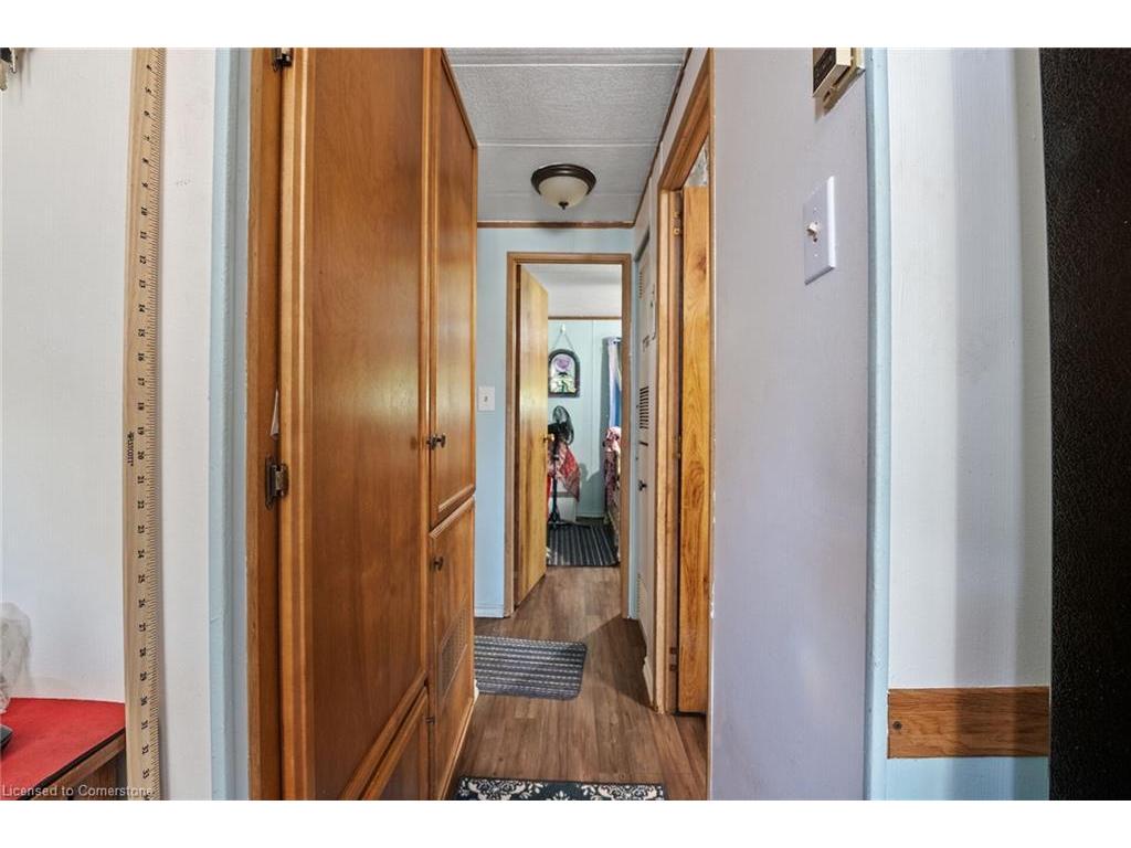 









199


Dickhout

Road,
Lowbanks,







ON
N0A 1K0

