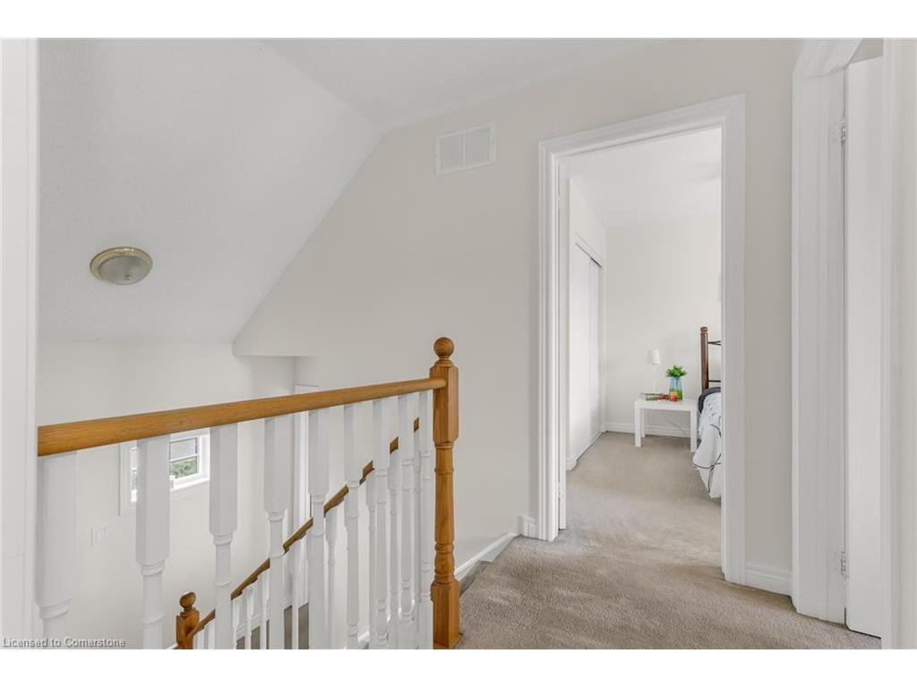 









100


Beddoe

Drive, 6,
Hamilton,




ON
L8P 4Z2

