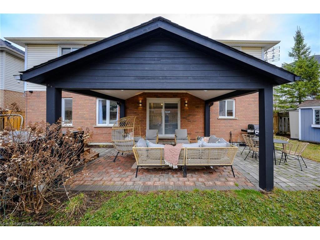 









11


Eric Burke

Court,
Hamilton,




ON
L9A 5J9

