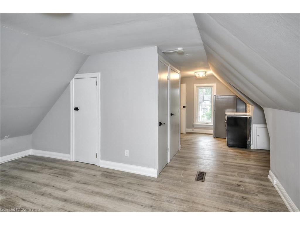 









19


Clarence

Place,
Kitchener,




ON
N2H 2L1

