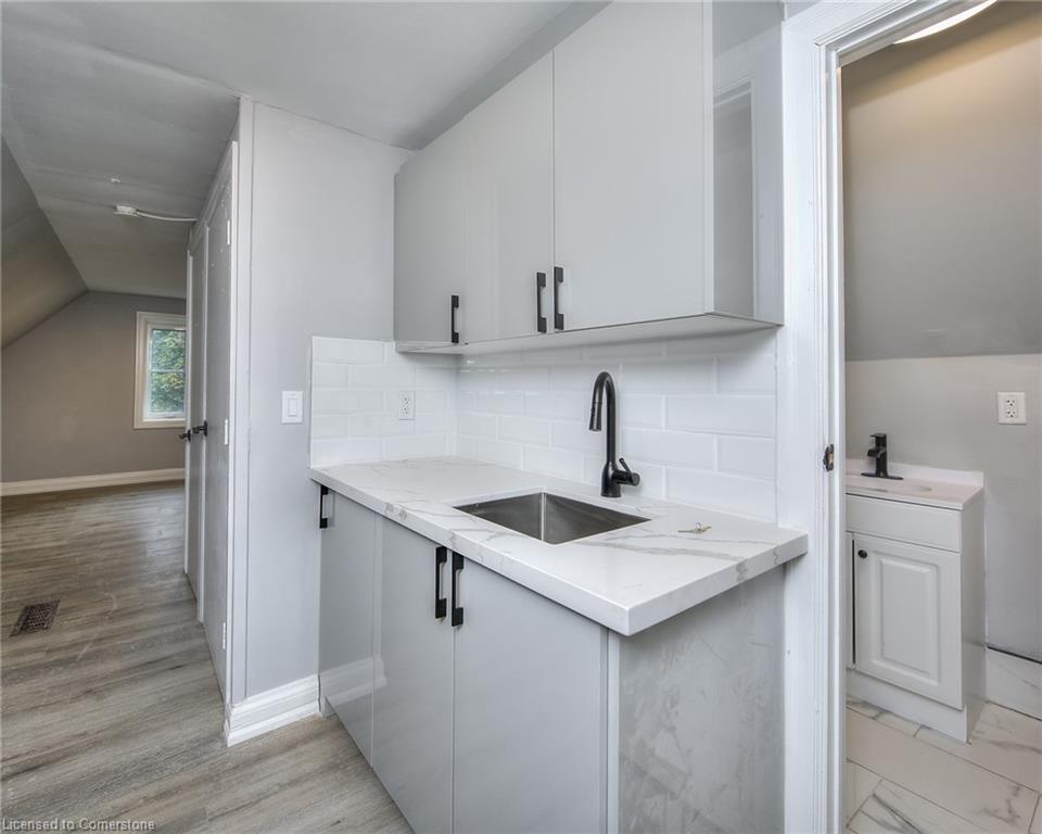 









19


Clarence

Place,
Kitchener,




ON
N2H 2L1

