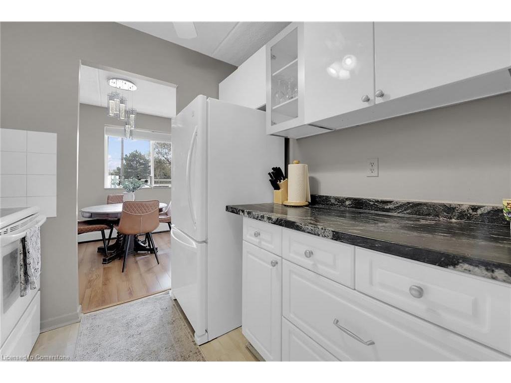 









198


Scott

Street, 220,
St. Catharines,




ON
L2N 5T3

