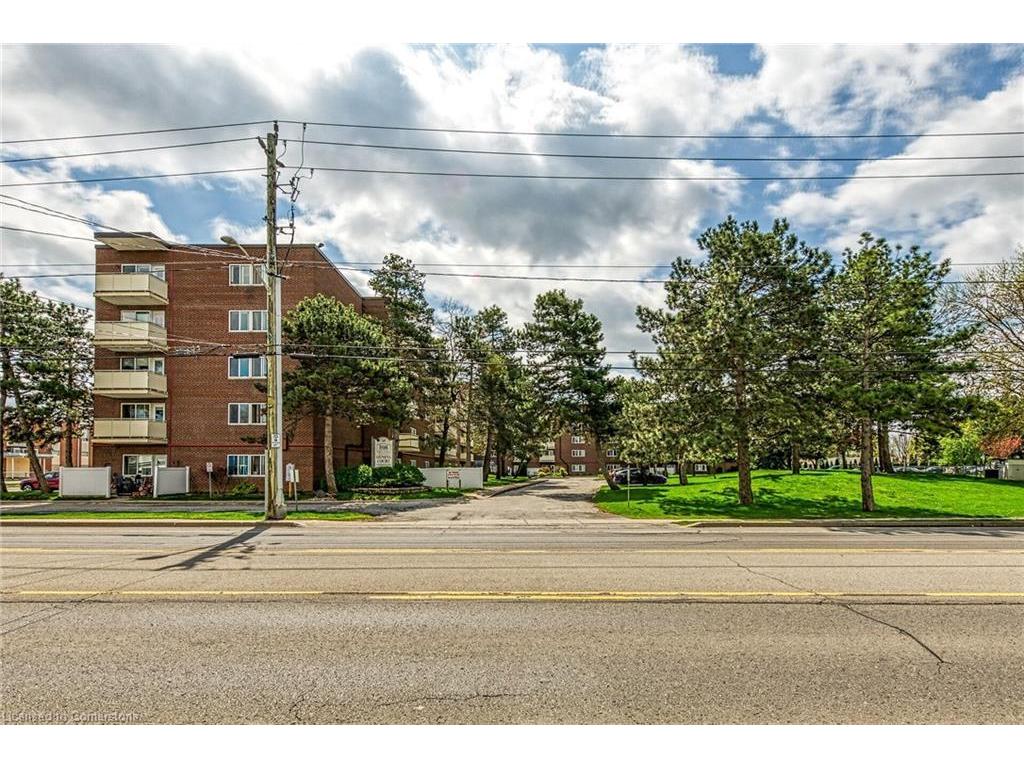 









198


Scott

Street, 220,
St. Catharines,




ON
L2N 5T3

