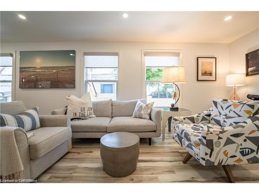









4


6th

Street,
Grimsby,




ON
L3M 2T3

