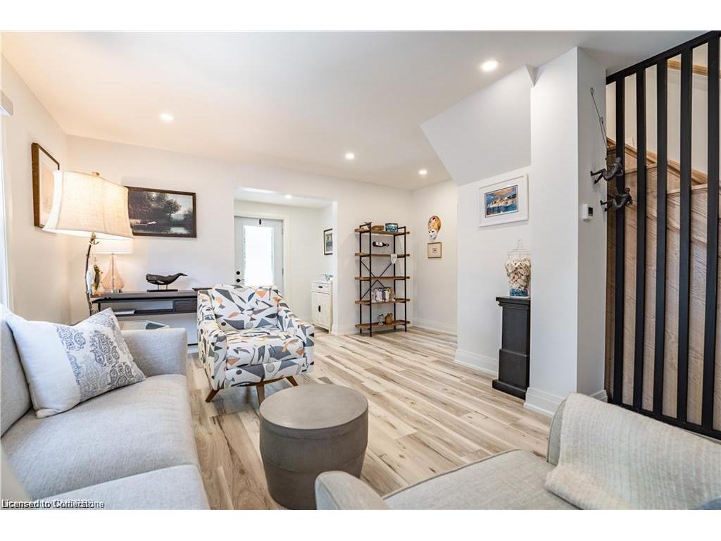 









4


6th

Street,
Grimsby,




ON
L3M 2T3

