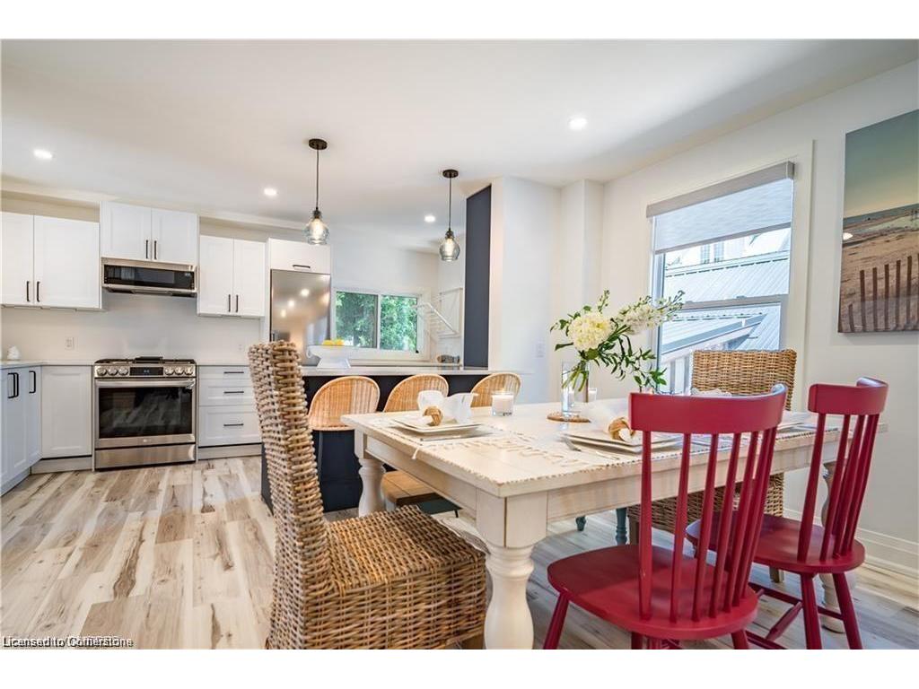 









4


6th

Street,
Grimsby,




ON
L3M 2T3

