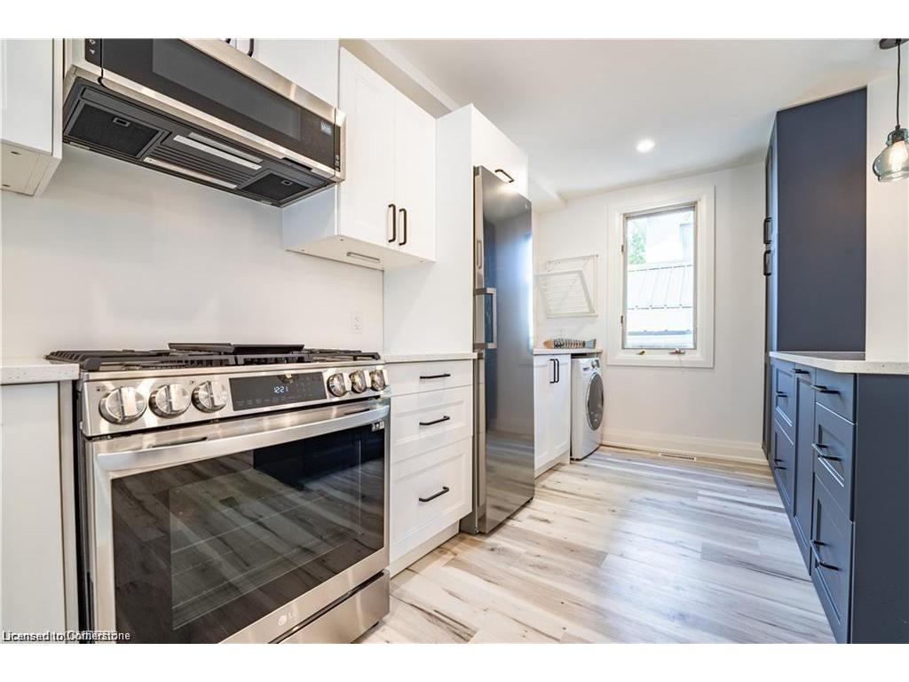 









4


6th

Street,
Grimsby,




ON
L3M 2T3

