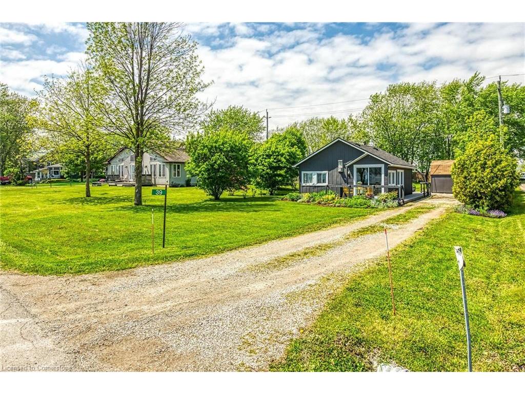 









39


Blue Water

Parkway,
Selkirk,




ON
N0A 1P0

