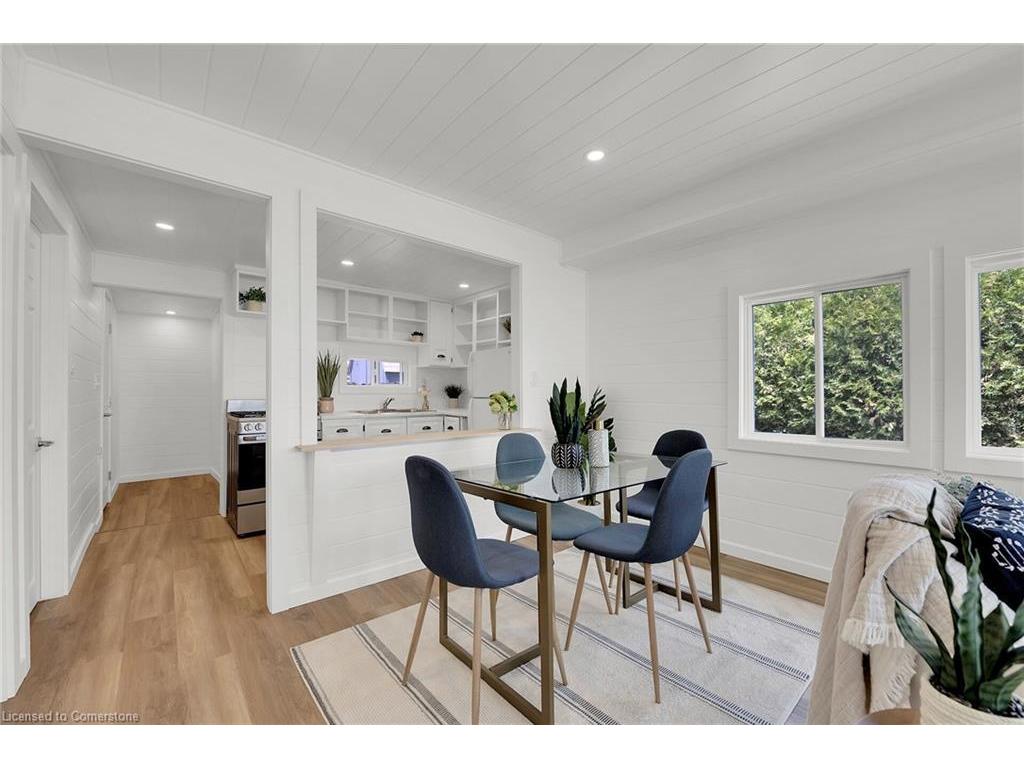 









39


Blue Water

Parkway,
Selkirk,




ON
N0A 1P0

