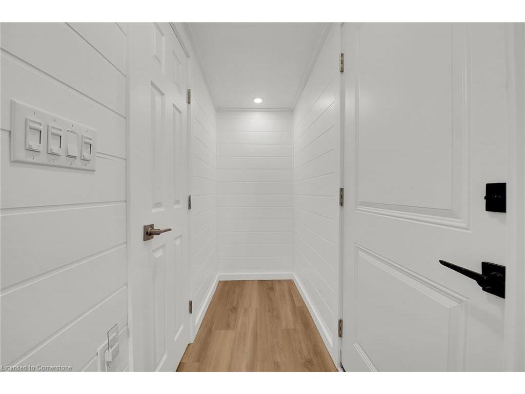 









39


Blue Water

Parkway,
Selkirk,




ON
N0A 1P0

