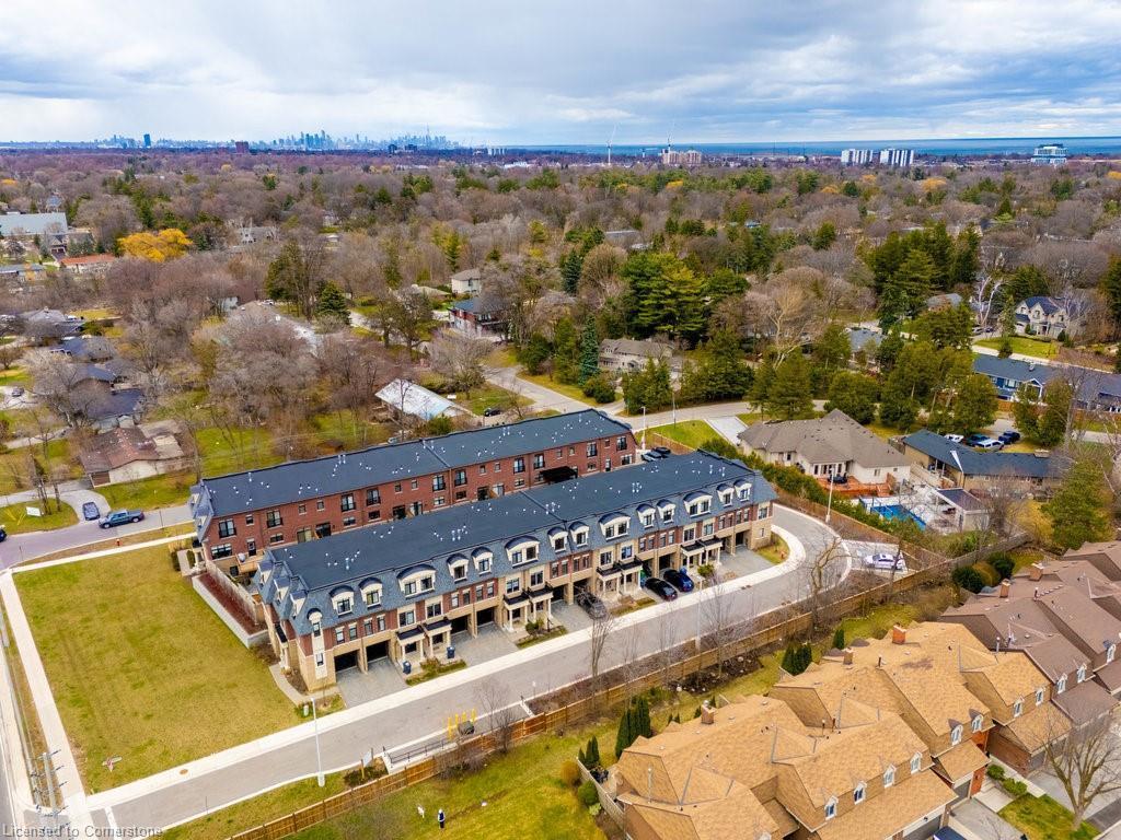 









1663


Vellore

Crescent,
Mississauga,




ON
L5G 0C3

