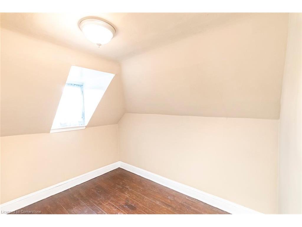 









44


Arthur

Avenue North,
Hamilton,




ON
L8L 6C5

