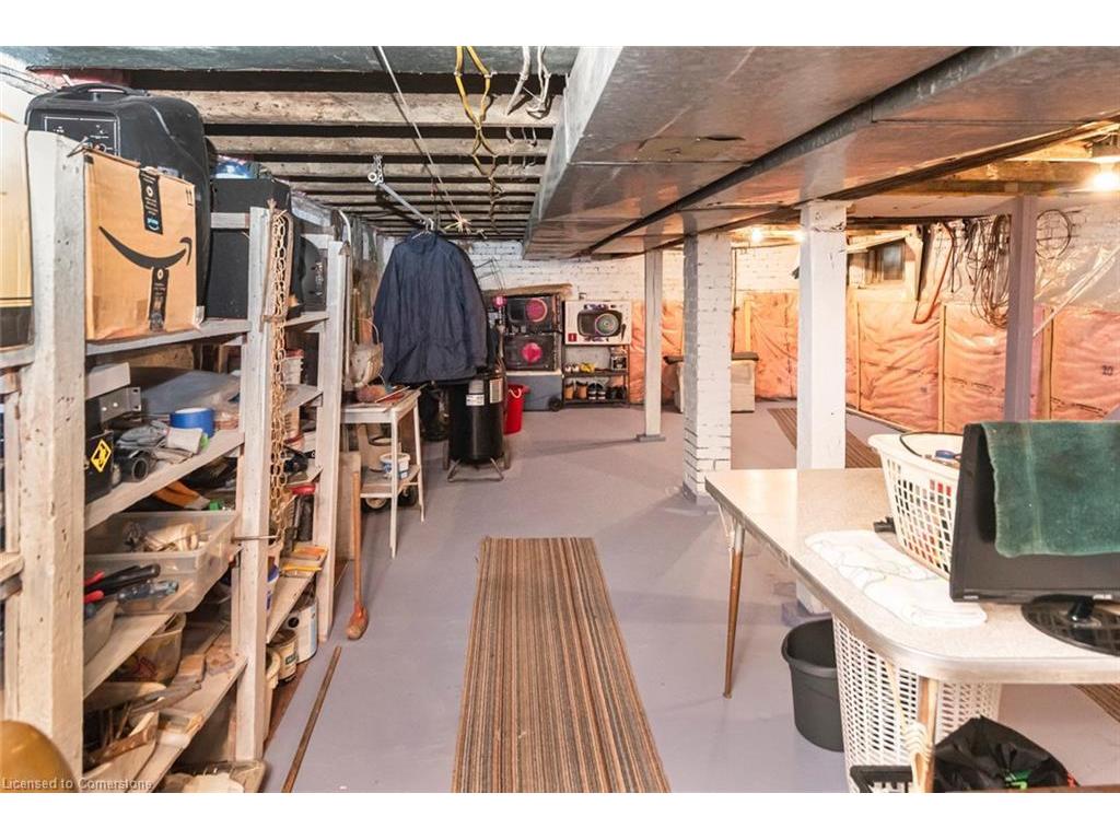 









44


Arthur

Avenue North,
Hamilton,




ON
L8L 6C5

