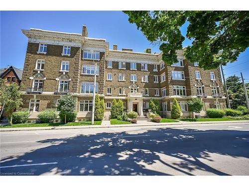 Featured Listing Photo 