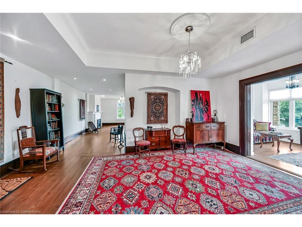 









86


Herkimer

Street, PH41,
Hamilton,




ON
L8P 2G7

