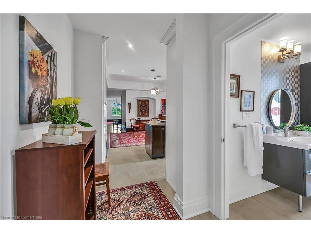 









86


Herkimer

Street, PH41,
Hamilton,




ON
L8P 2G7

