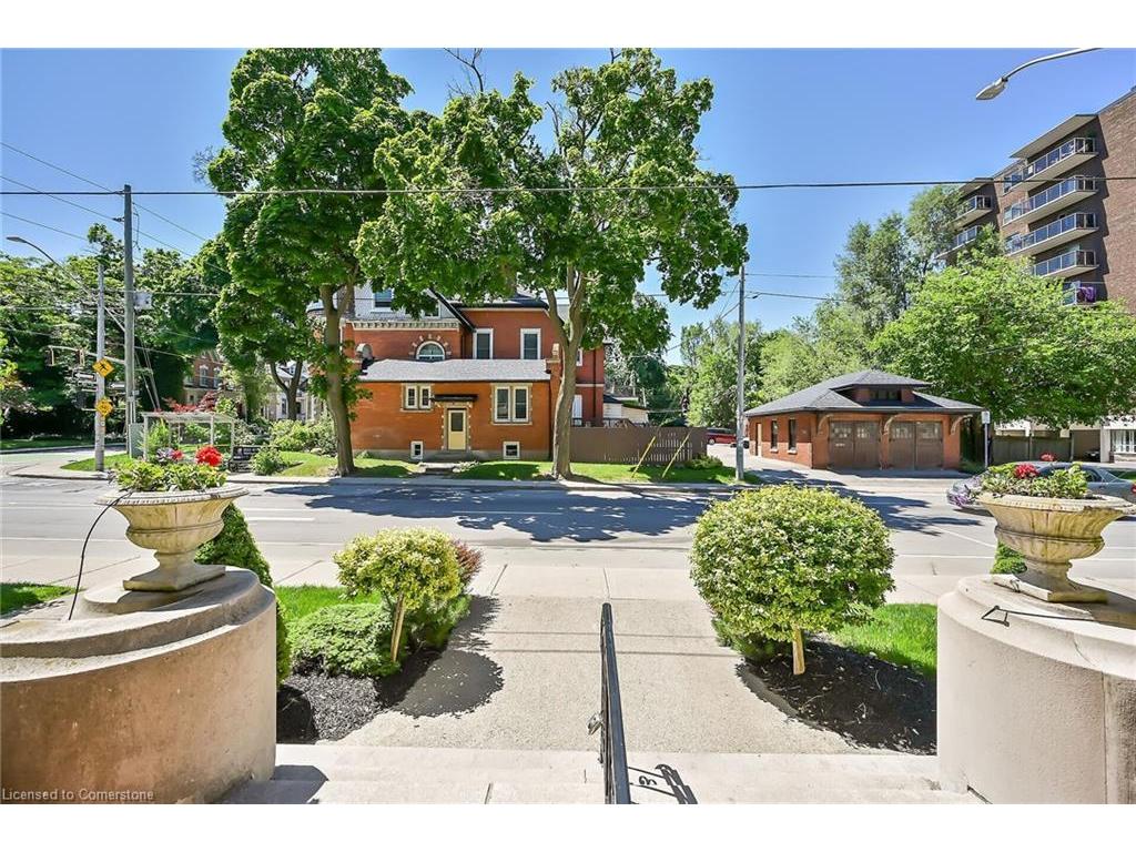 









86


Herkimer

Street, PH41,
Hamilton,




ON
L8P 2G7

