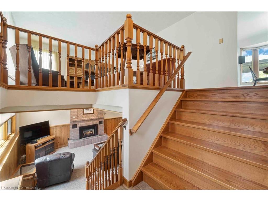 









5329


King

Street,
Lincoln,




ON
L0R 1B0

