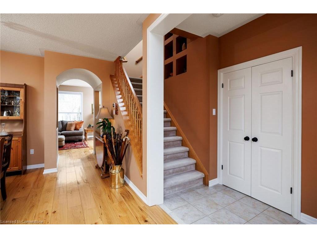 









1392


Pinecliff

Road,
Oakville,




ON
L6M 3Z1

