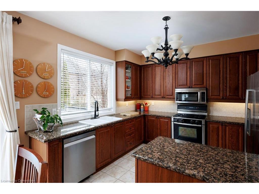 









1392


Pinecliff

Road,
Oakville,




ON
L6M 3Z1


