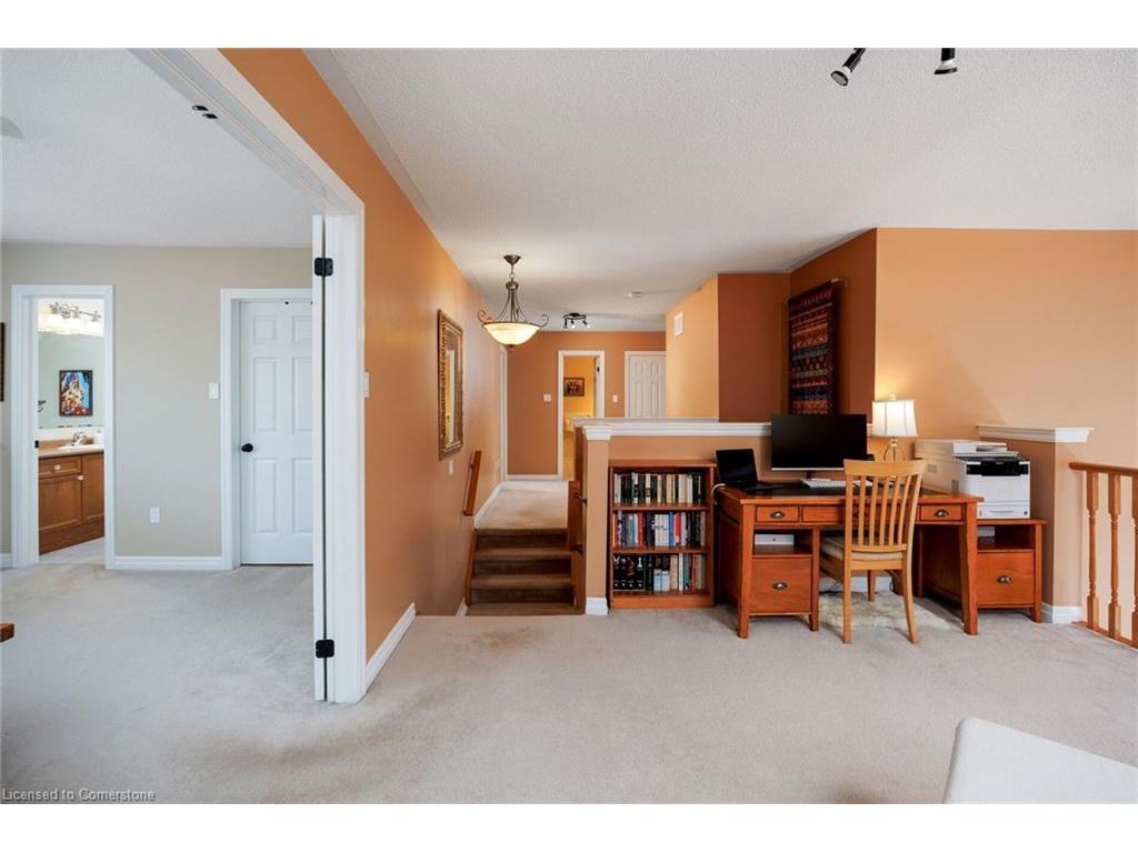 









1392


Pinecliff

Road,
Oakville,




ON
L6M 3Z1

