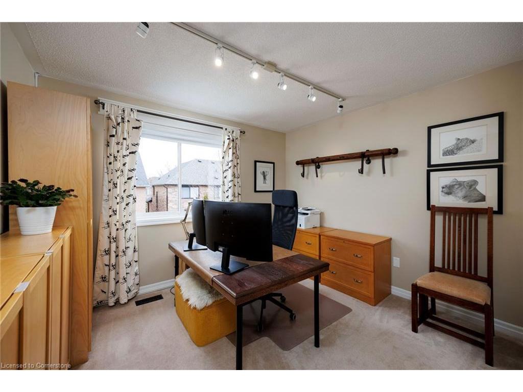 









1392


Pinecliff

Road,
Oakville,




ON
L6M 3Z1

