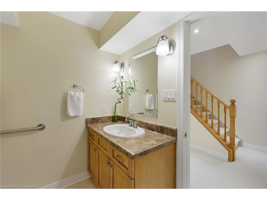 









1392


Pinecliff

Road,
Oakville,




ON
L6M 3Z1

