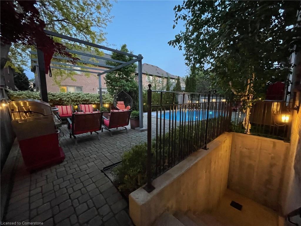 









1392


Pinecliff

Road,
Oakville,




ON
L6M 3Z1

