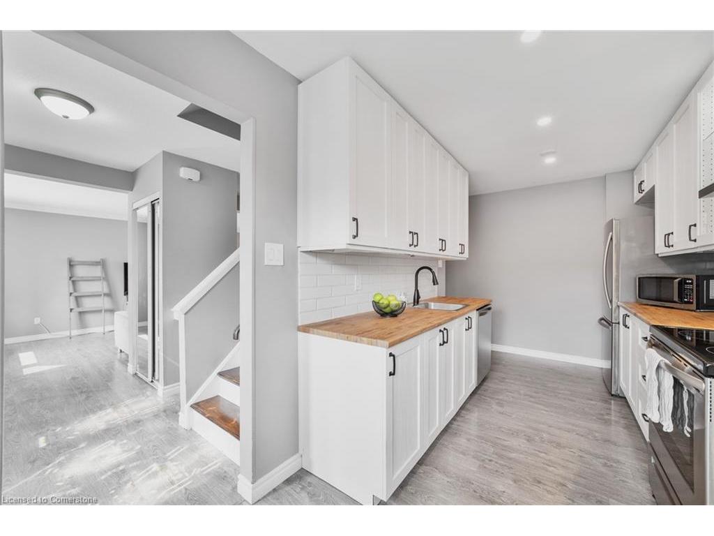 









25


Jason

Square,
Brampton,




ON
L6S 2L6

