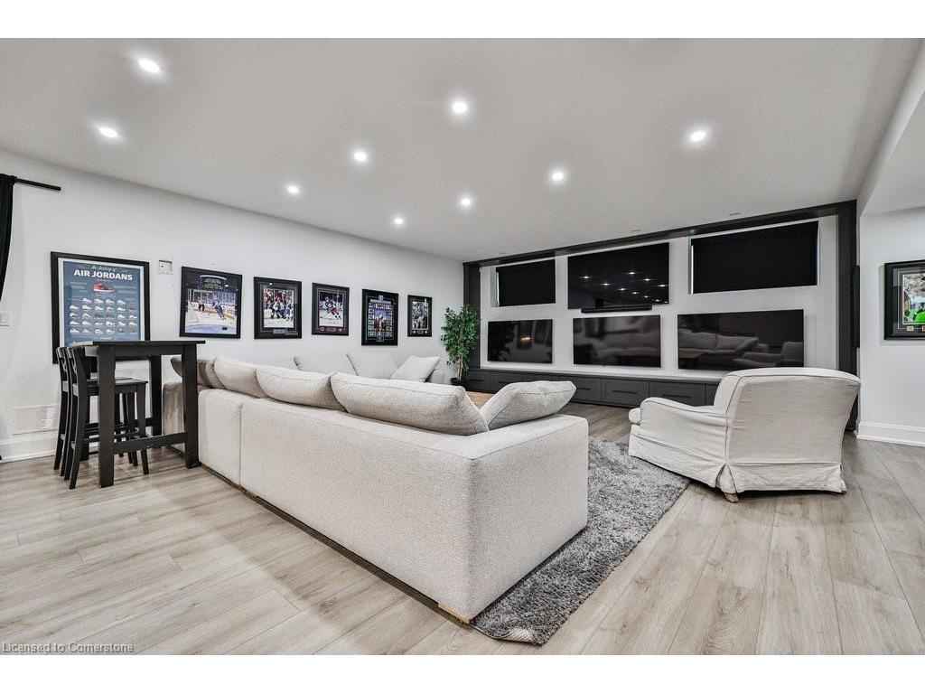 









57


Joymar

Drive,
Mississauga,




ON
L5M 1G1

