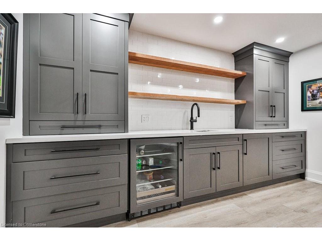 









57


Joymar

Drive,
Mississauga,




ON
L5M 1G1

