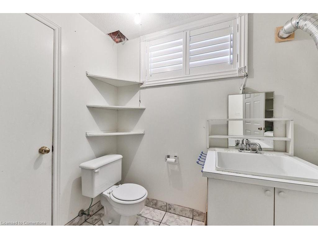 









1348


Northmount

Avenue,
Mississauga,




ON
L5E 1Y5

