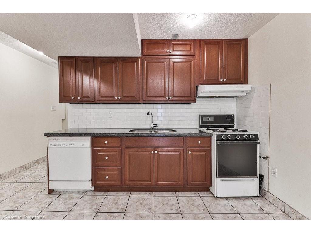 









1348


Northmount

Avenue,
Mississauga,




ON
L5E 1Y5

