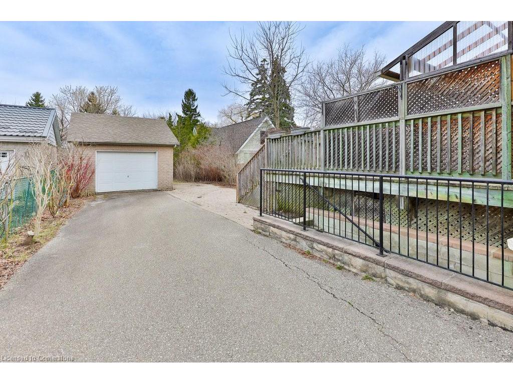 









1348


Northmount

Avenue,
Mississauga,




ON
L5E 1Y5

