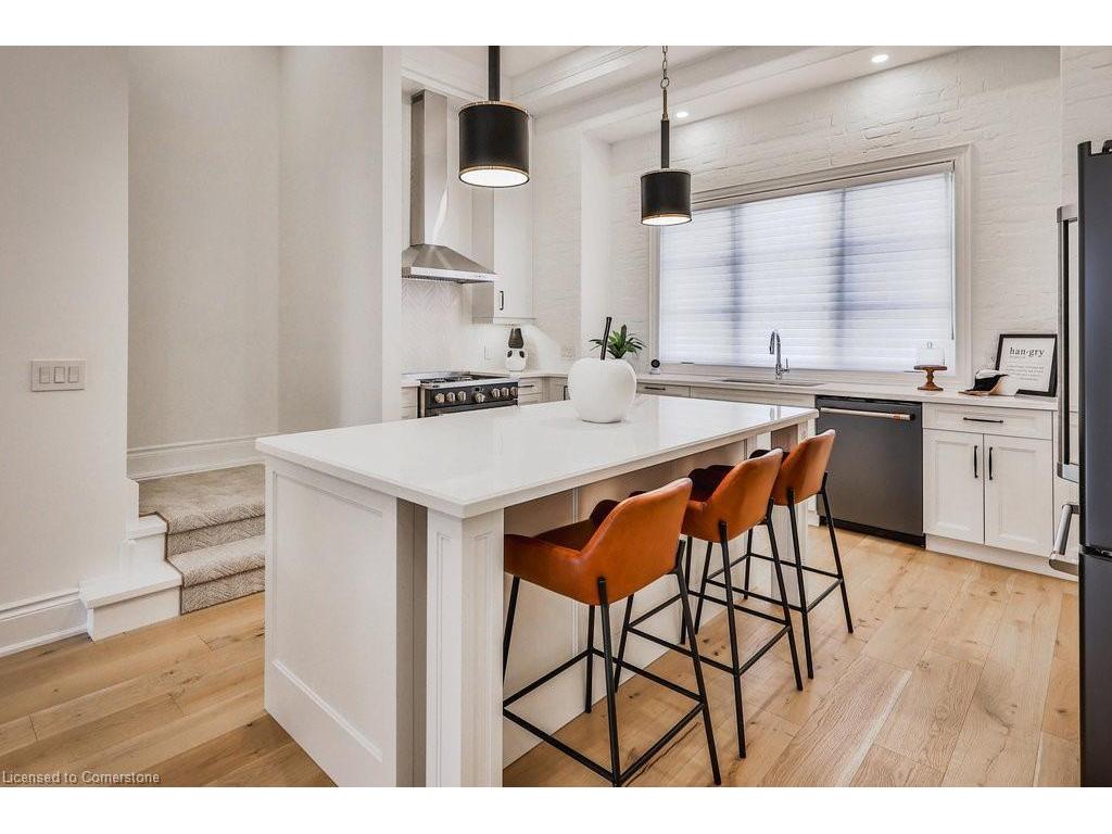 









3


Arbourvale

Common,
St. Catharines,




ON
L2T 2Z9

