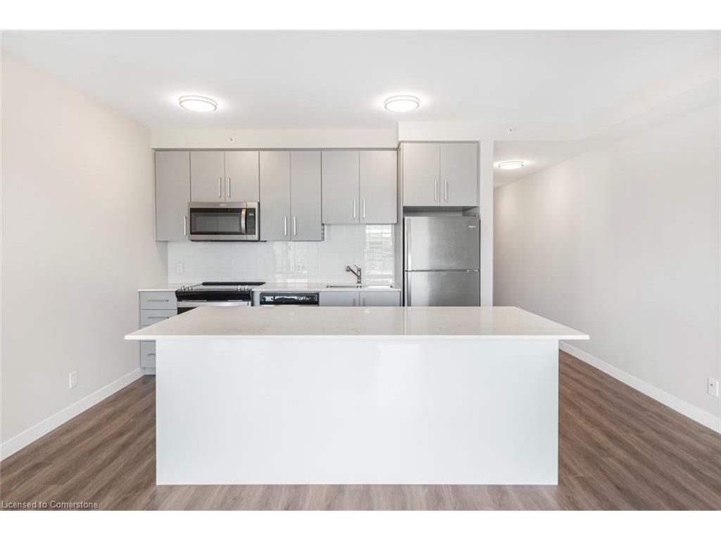 









15


Queen

Street, 707,
Hamilton,




ON
L8P 0C6


