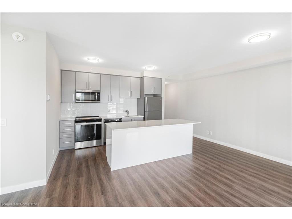 









15


Queen

Street, 707,
Hamilton,




ON
L8P 0C6

