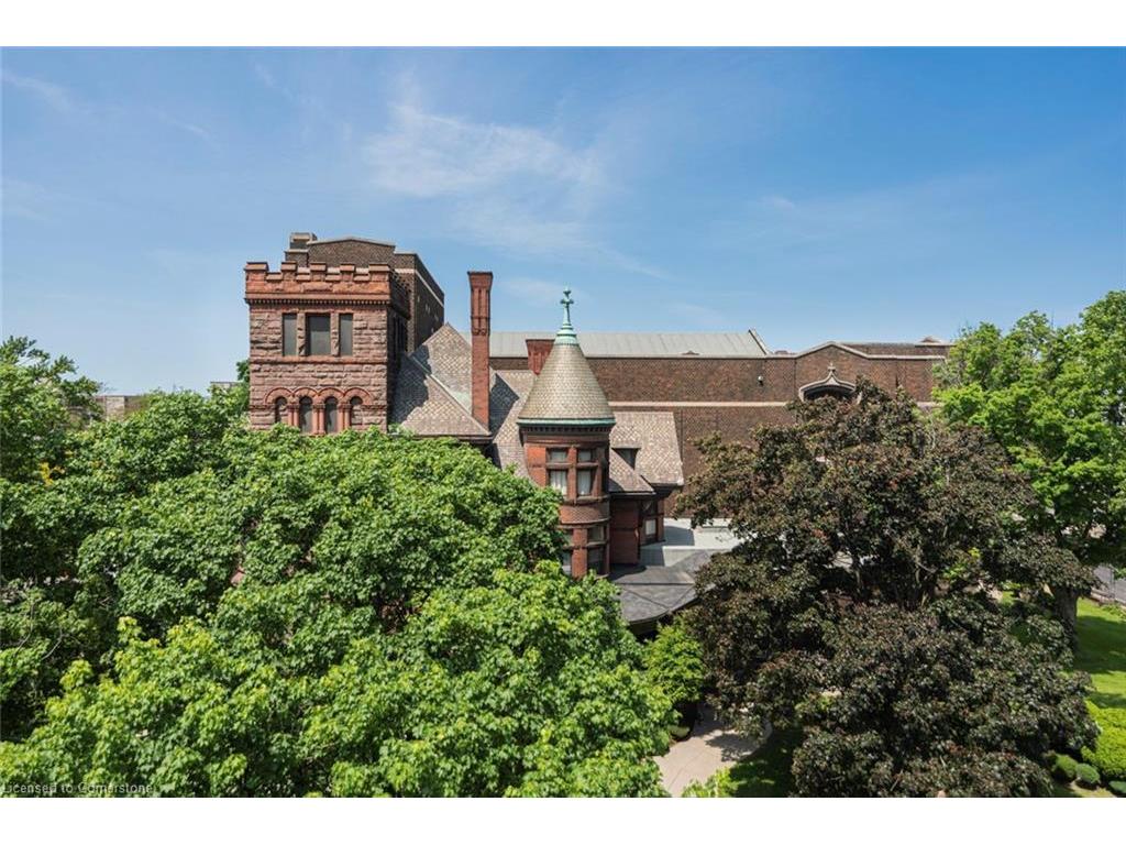 









15


Queen

Street, 707,
Hamilton,




ON
L8P 0C6

