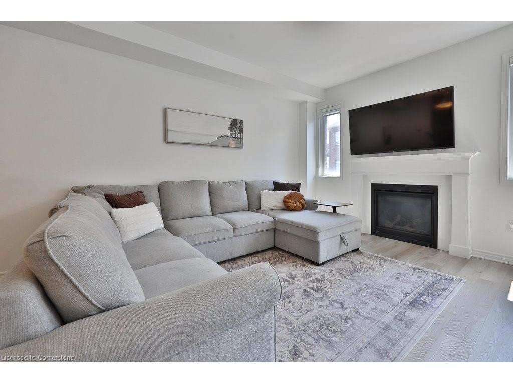 









1200


Anson

Gate,
Oakville,




ON
L6H 3Z9

