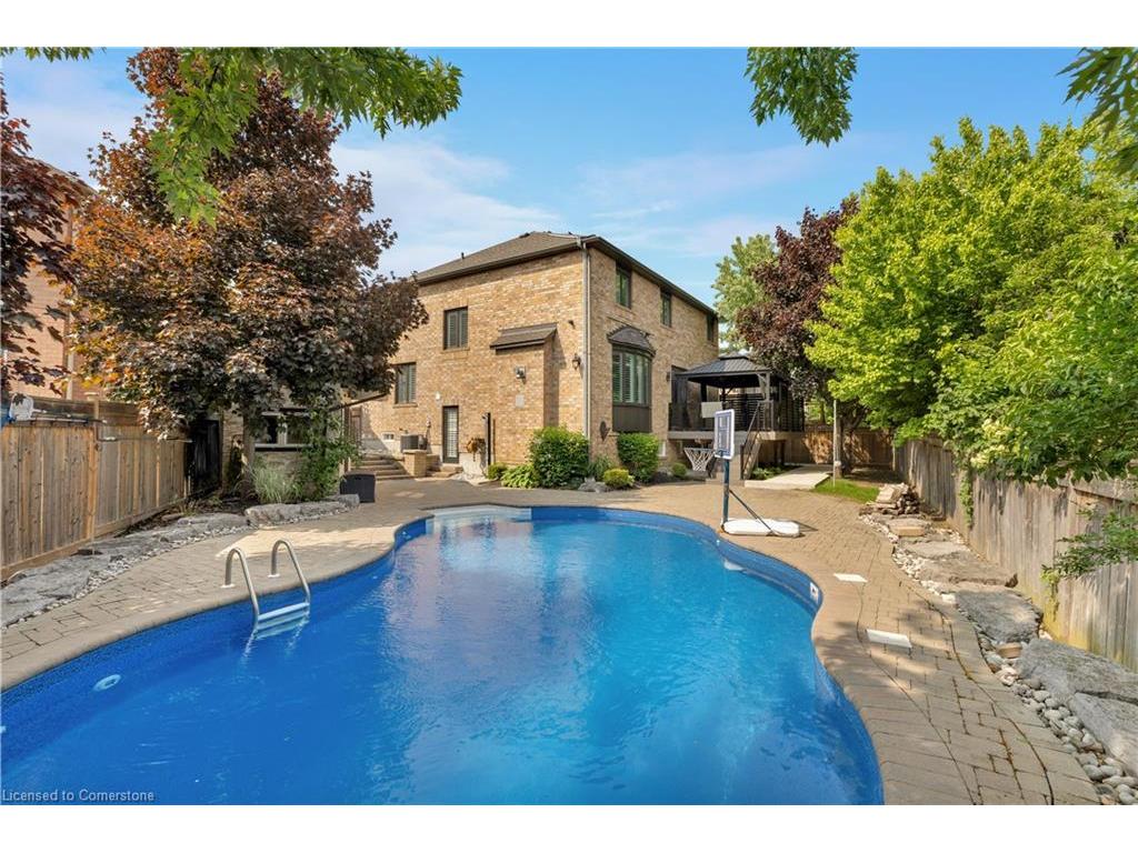 









2225


Glazebrook

Circle,
Oakville,




ON
L6M 5B5

