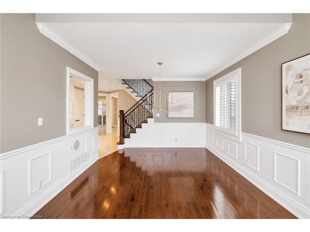 









2225


Glazebrook

Circle,
Oakville,




ON
L6M 5B5


