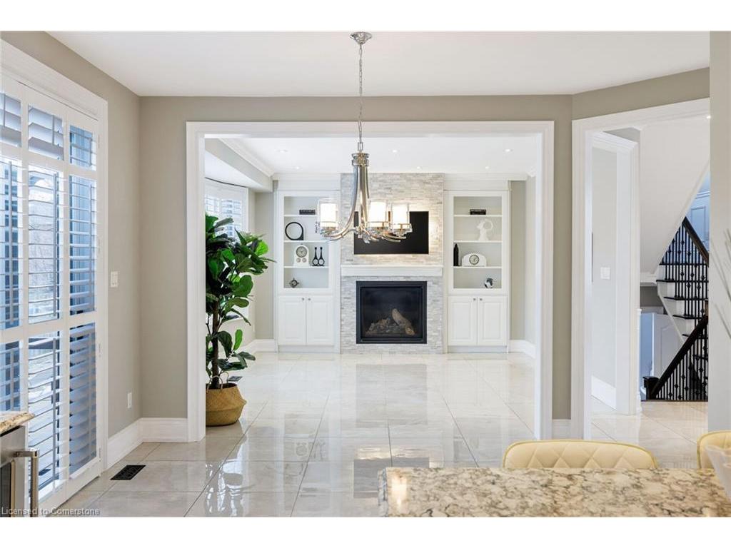 









2225


Glazebrook

Circle,
Oakville,




ON
L6M 5B5

